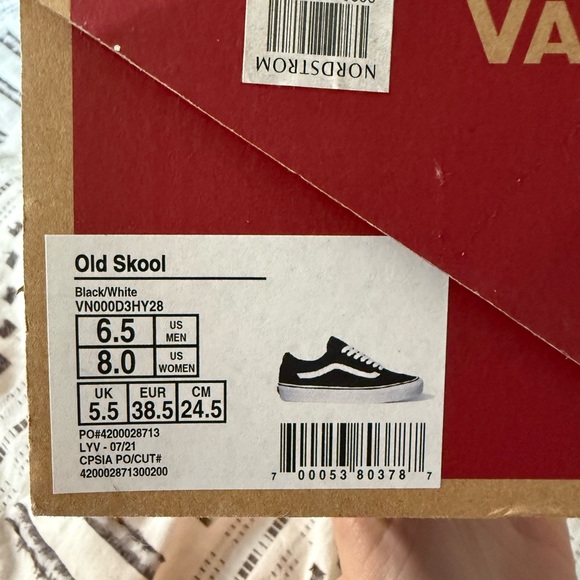 Vans Old Skool Black White Sneakers size 8 Women’s - Picture 2 of 4